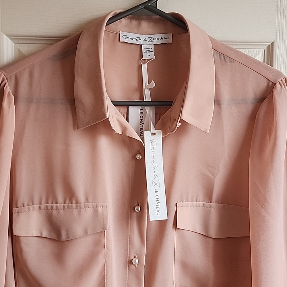 Le Chateau Light Pink Blouse with Tie Cuffs 2XL - Picture 2 of 7
